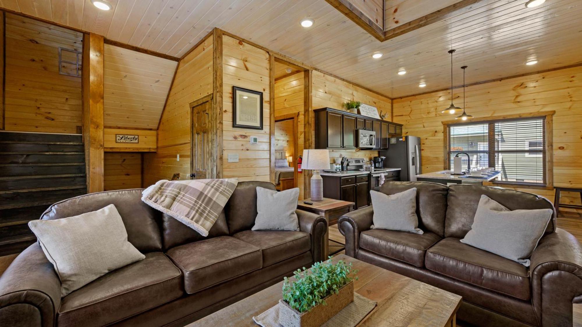 Liberty Lodge - Family Getaway With Pool, Hot Tub, Arcade & Dogs Pigeon Forge Luaran gambar